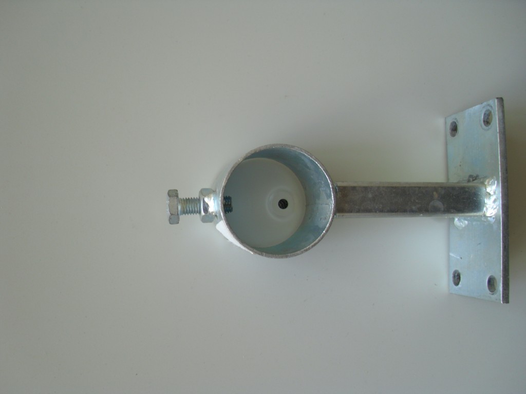 STOŽÁROVÝ DRŽÁK ODSAZENÝ 10 CM
